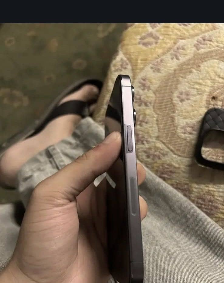 iPhone 14 Pro jv 3