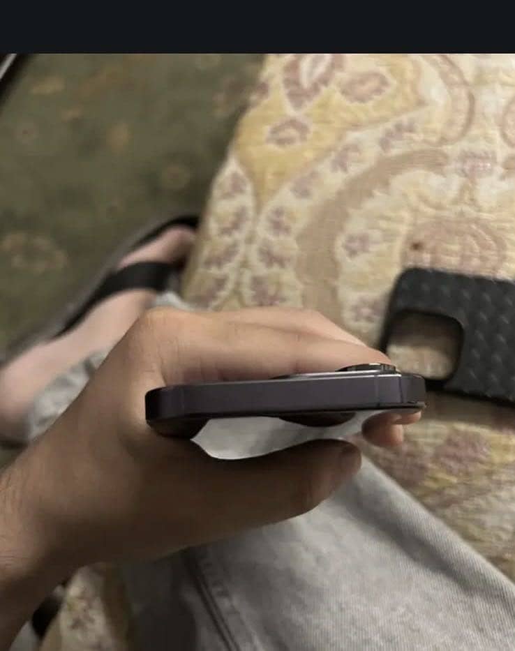 iPhone 14 Pro jv 4