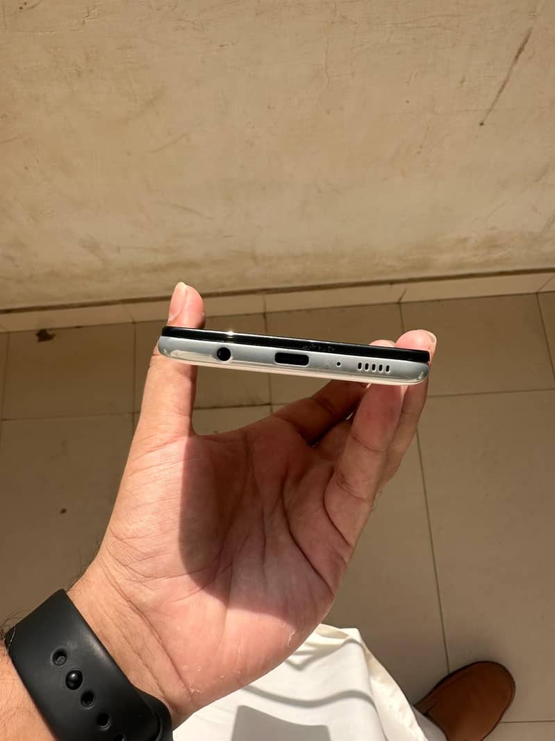 Samsung Mobile A31 3