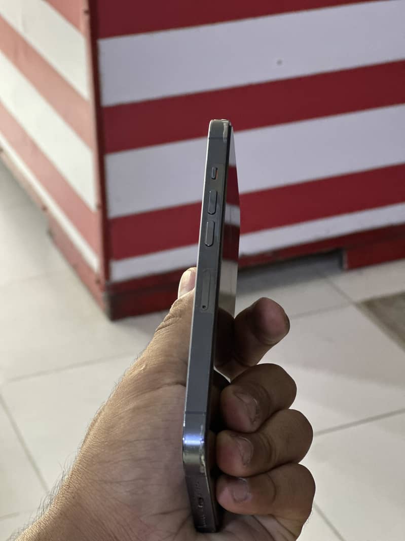 Apple iPhone 13 Pro 10