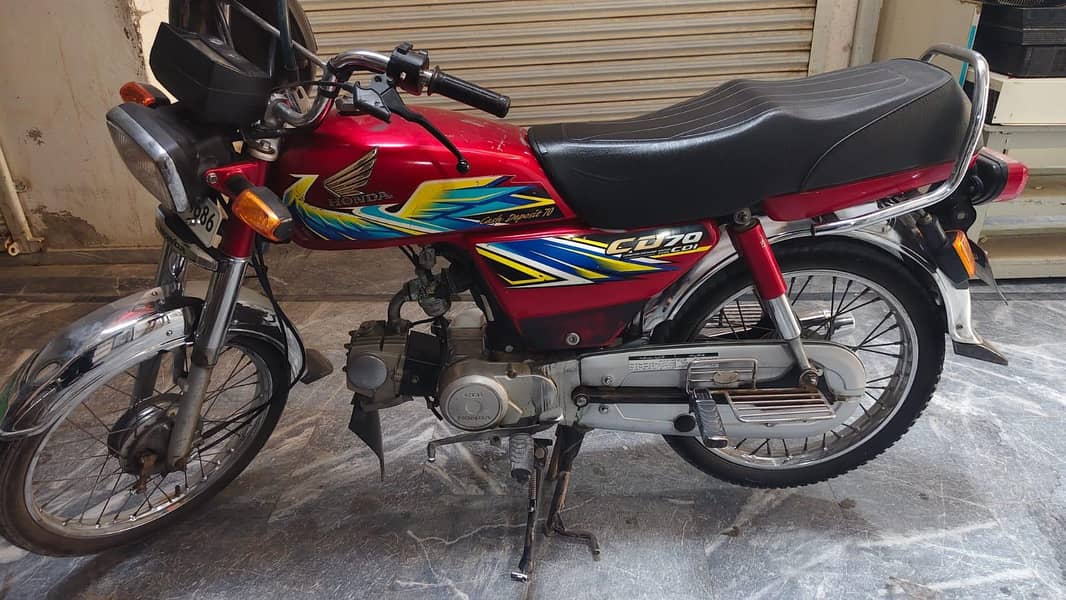 honda cd 70 whatsapp no 03222921942 1