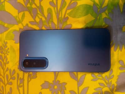 Infinix Hot 70