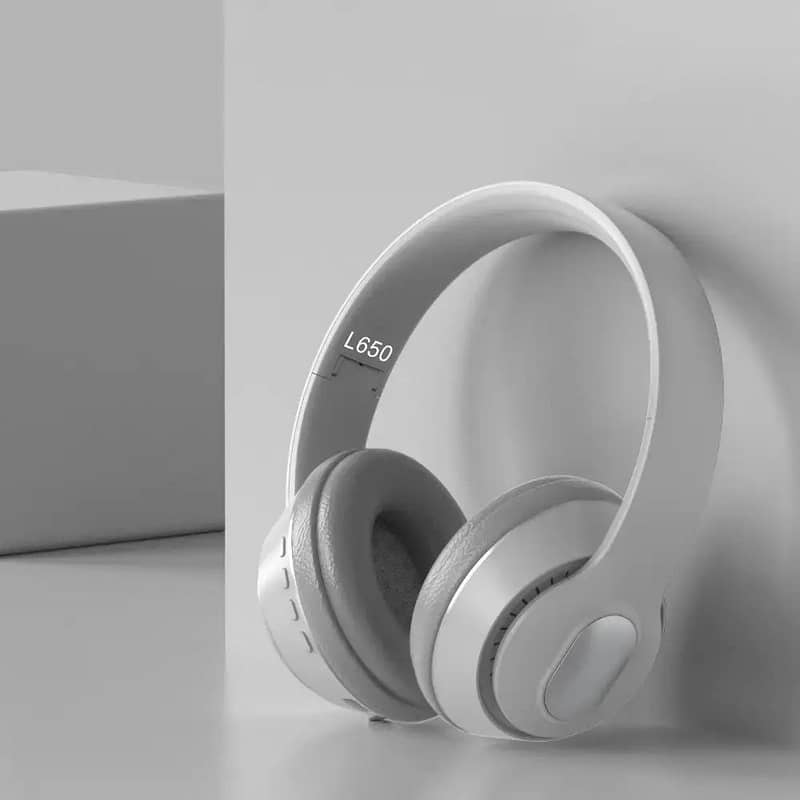 Stylish Wireless Bluetooth Headphones 10