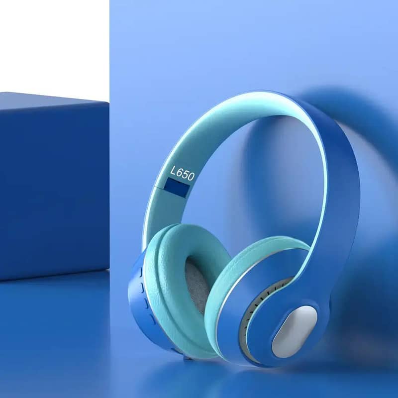 Stylish Wireless Bluetooth Headphones 12