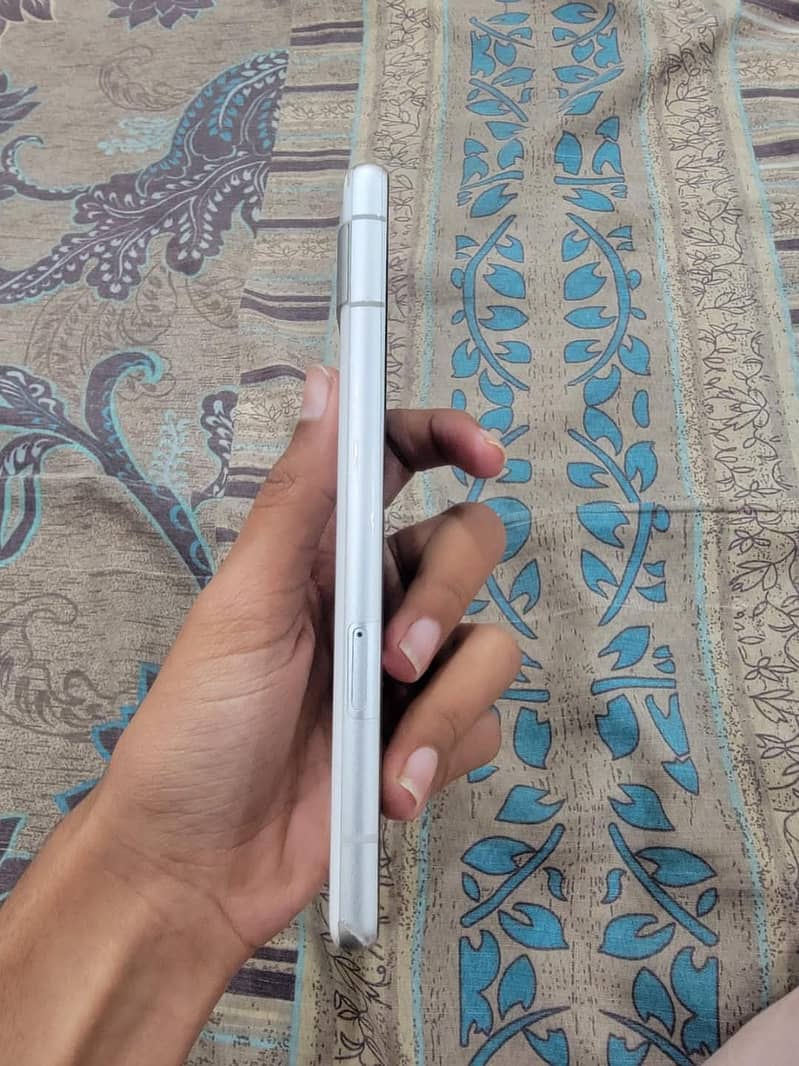 Google Pixel 7a 3