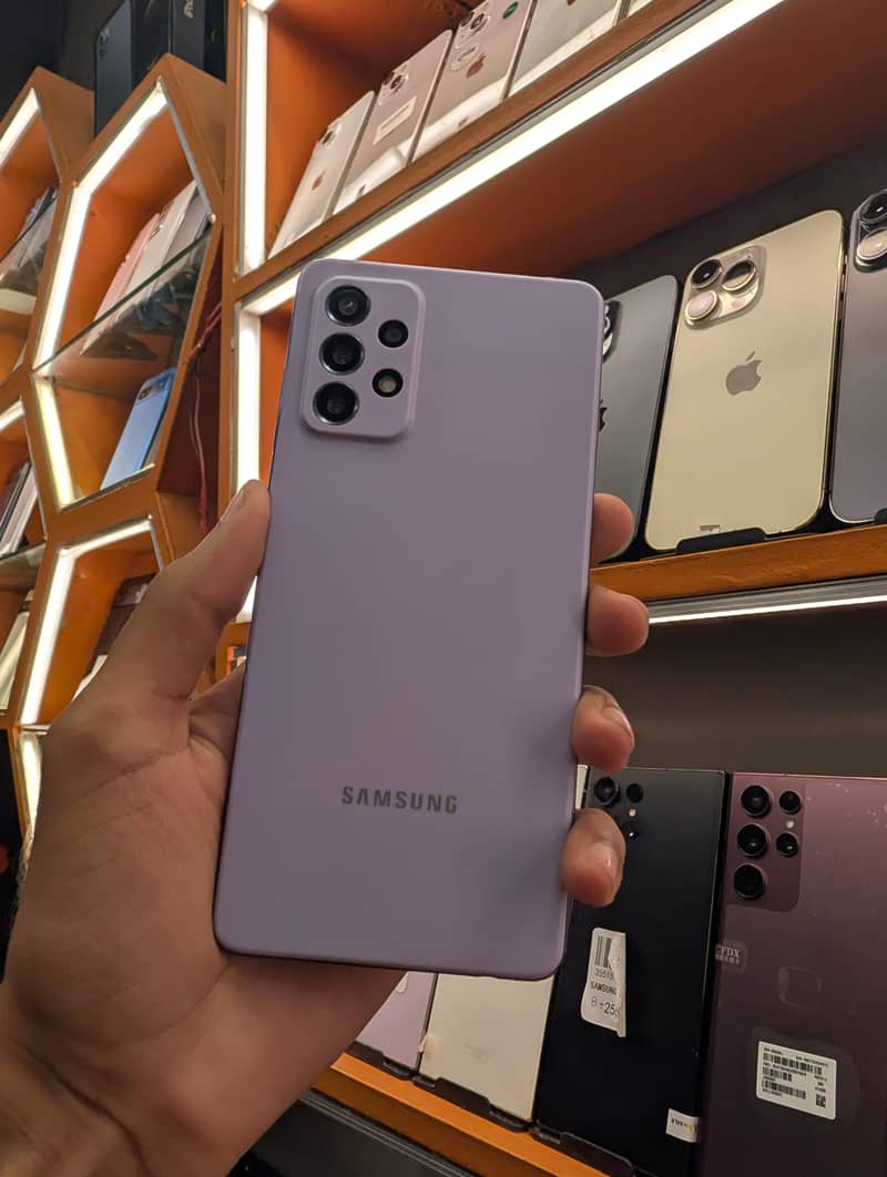 Samsung Mobile A72 0