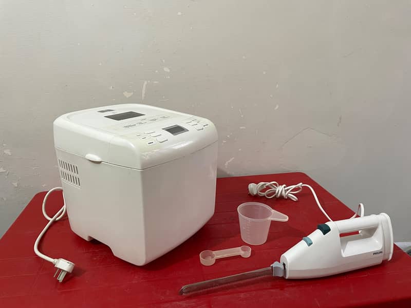 Philips Automatic Electric Bread / Dough Maker with Accessories 5