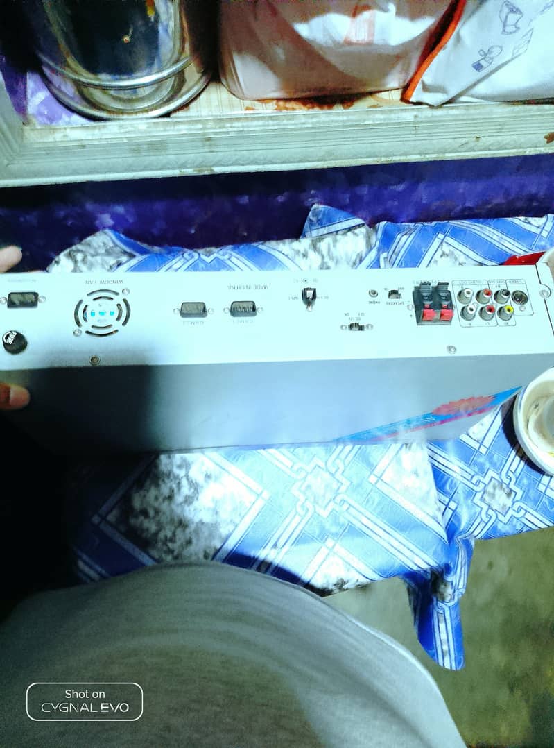 DVD and CD player 2