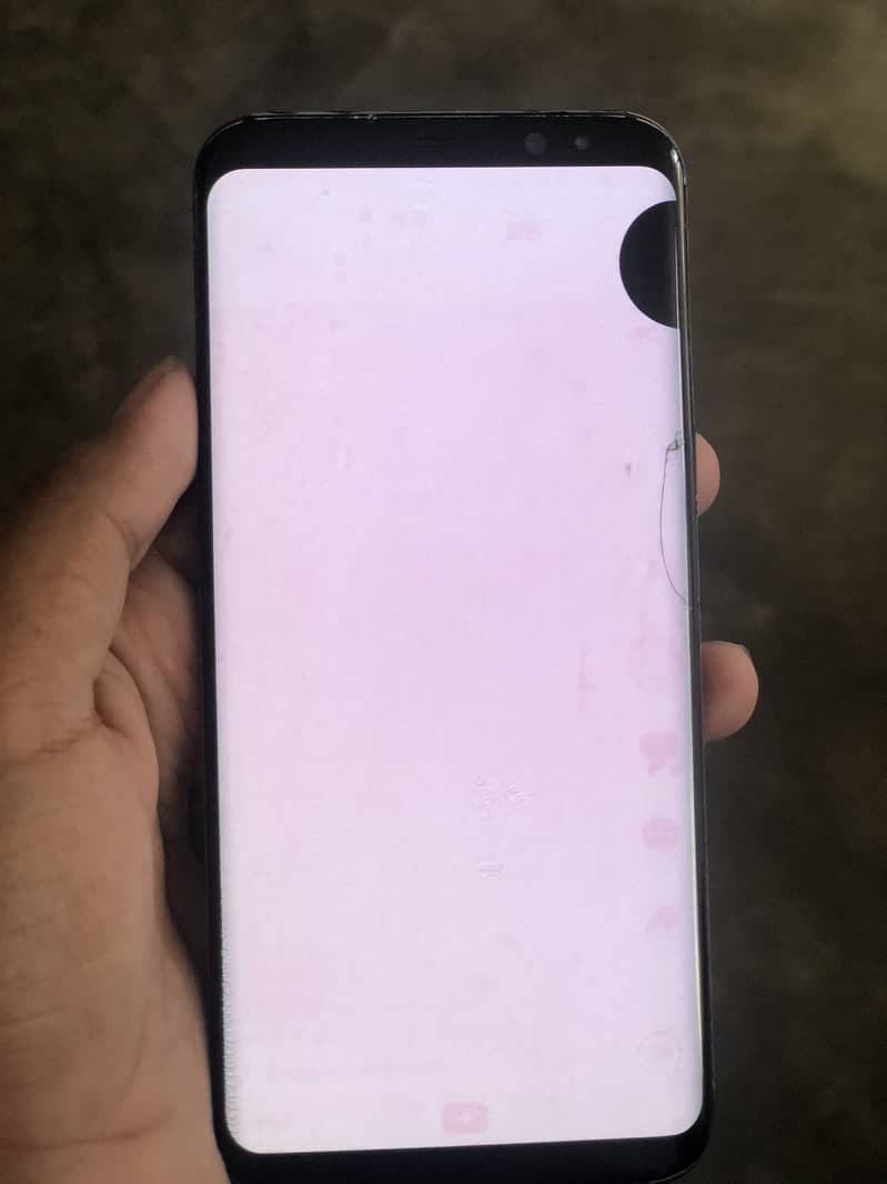 Samsung Mobile S8 Plus 4