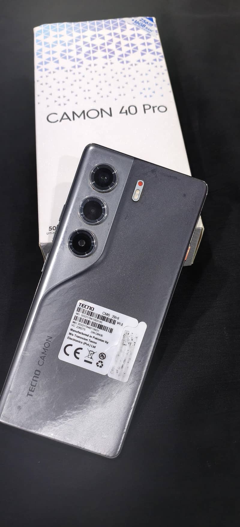Tecno CAMON 40 Pro 1