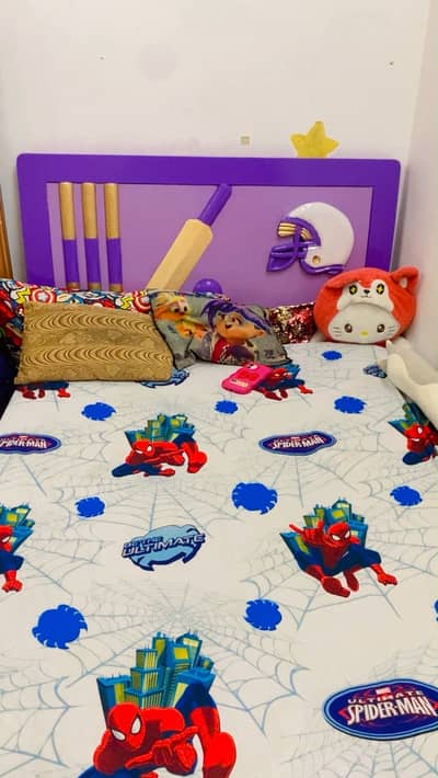 Kids bed