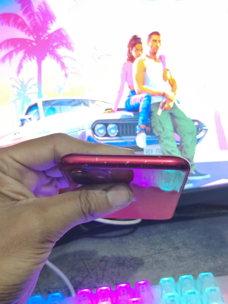 Apple iPhone 11 7
