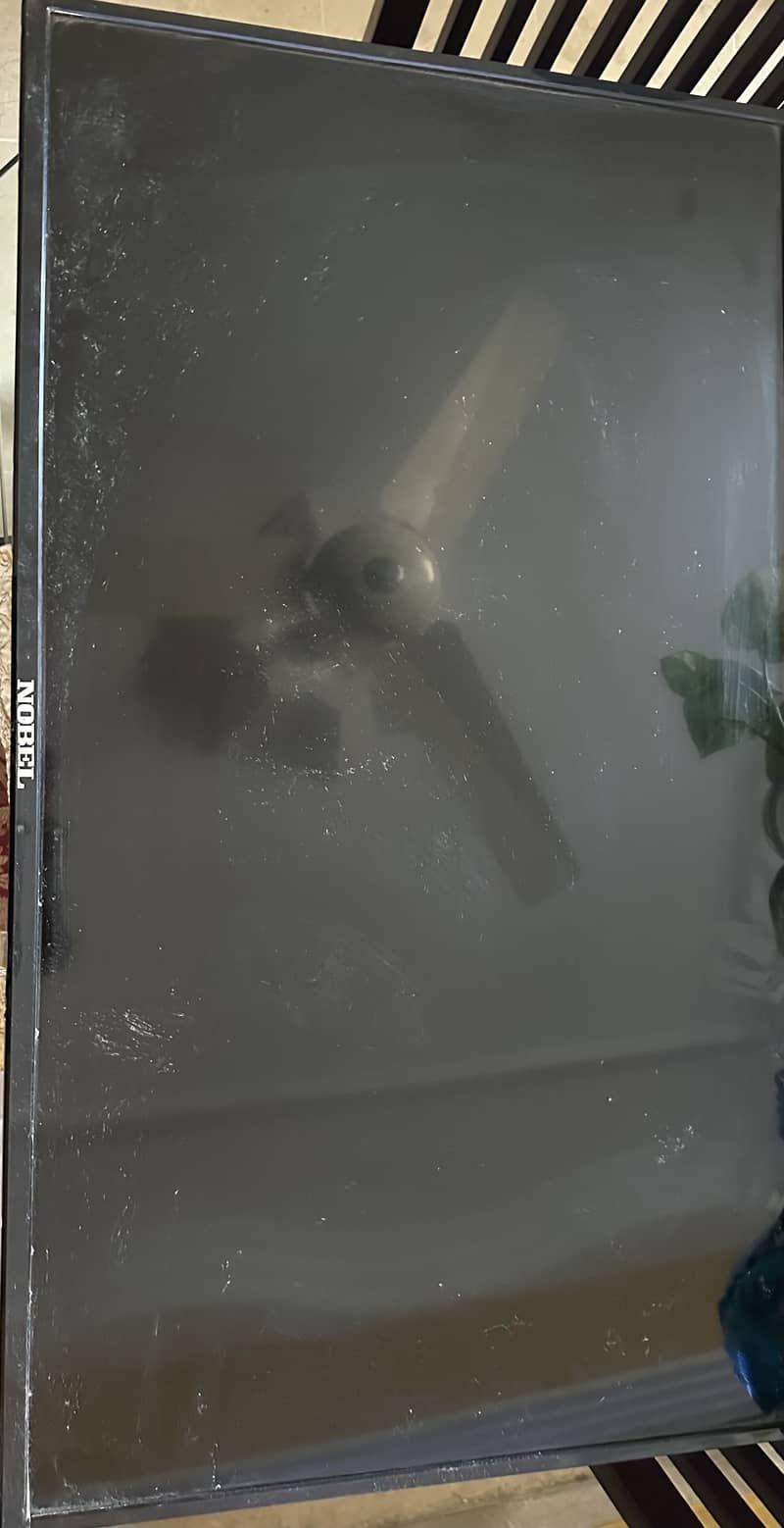 Lcd tv 2