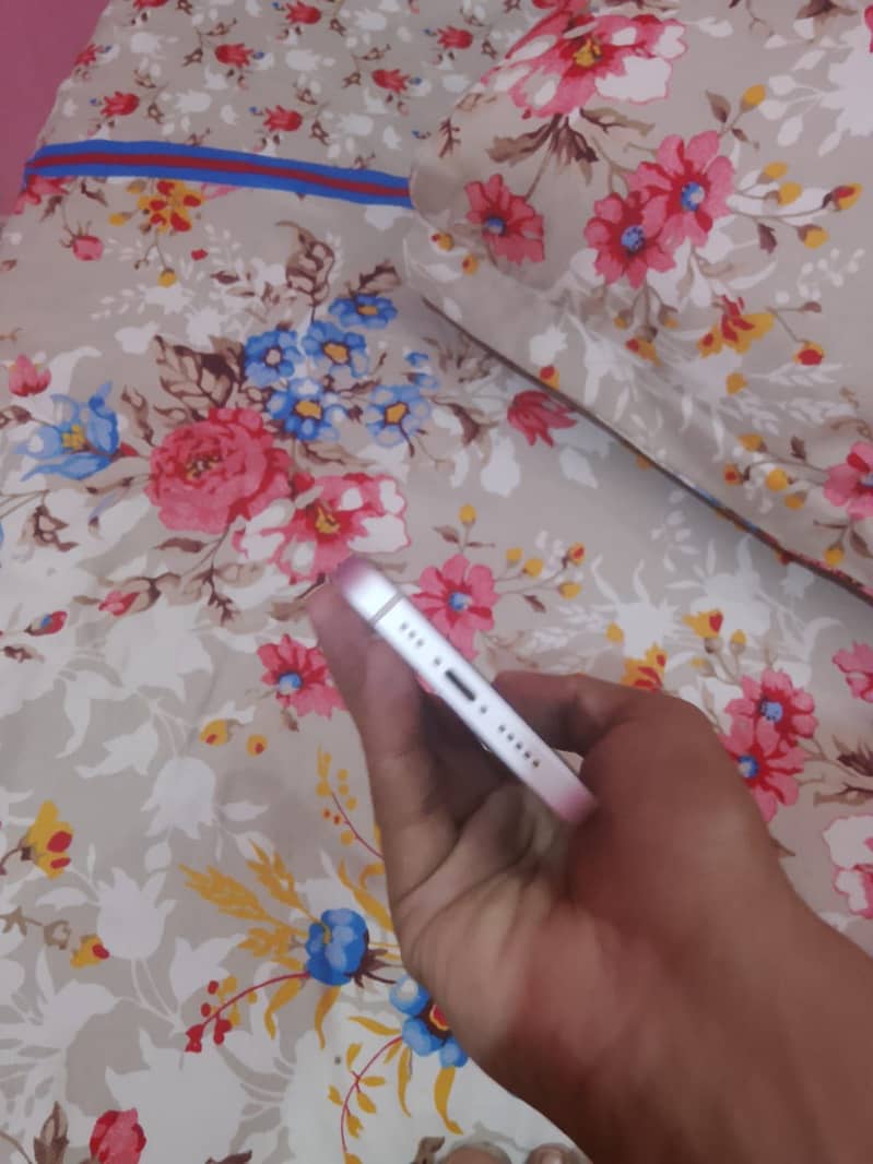 Apple iPhone 13 bypass 0