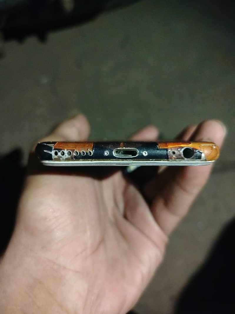 Apple iPhone 6S 2