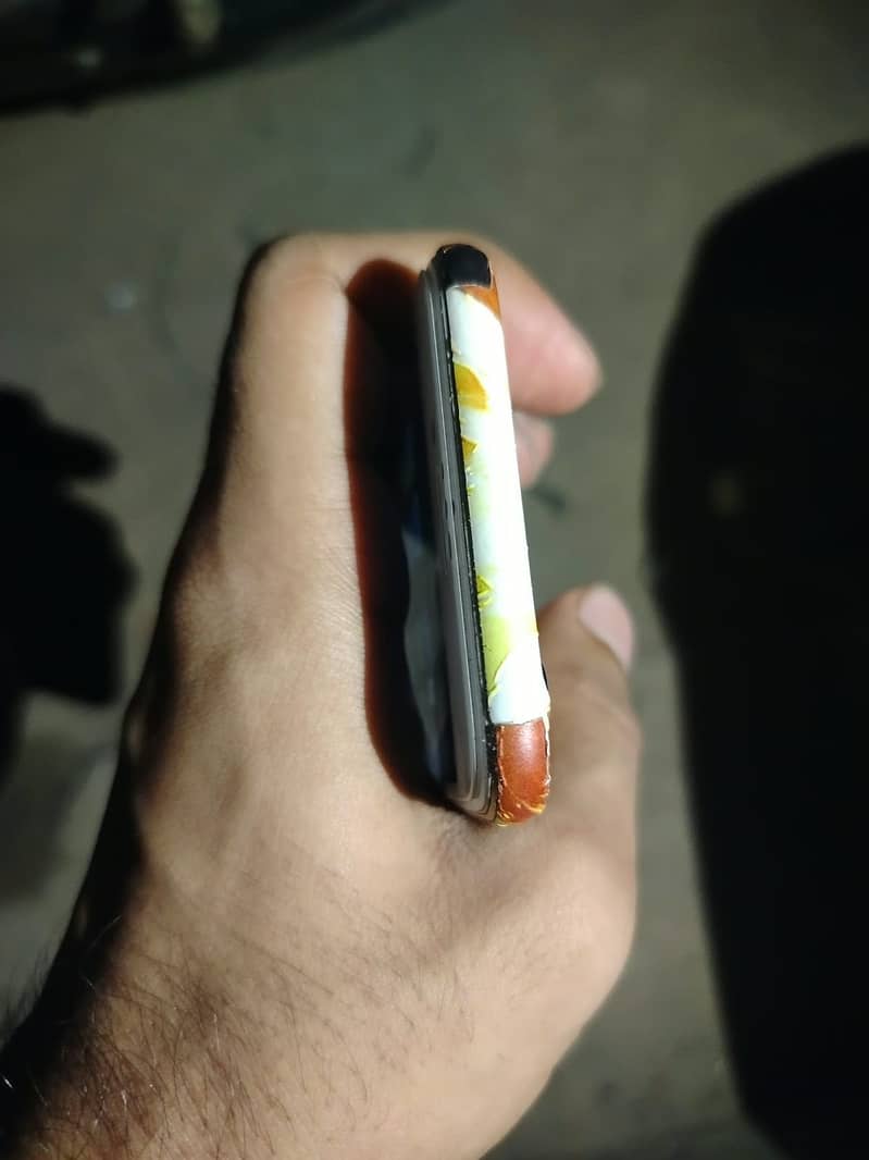 Apple iPhone 6S 3