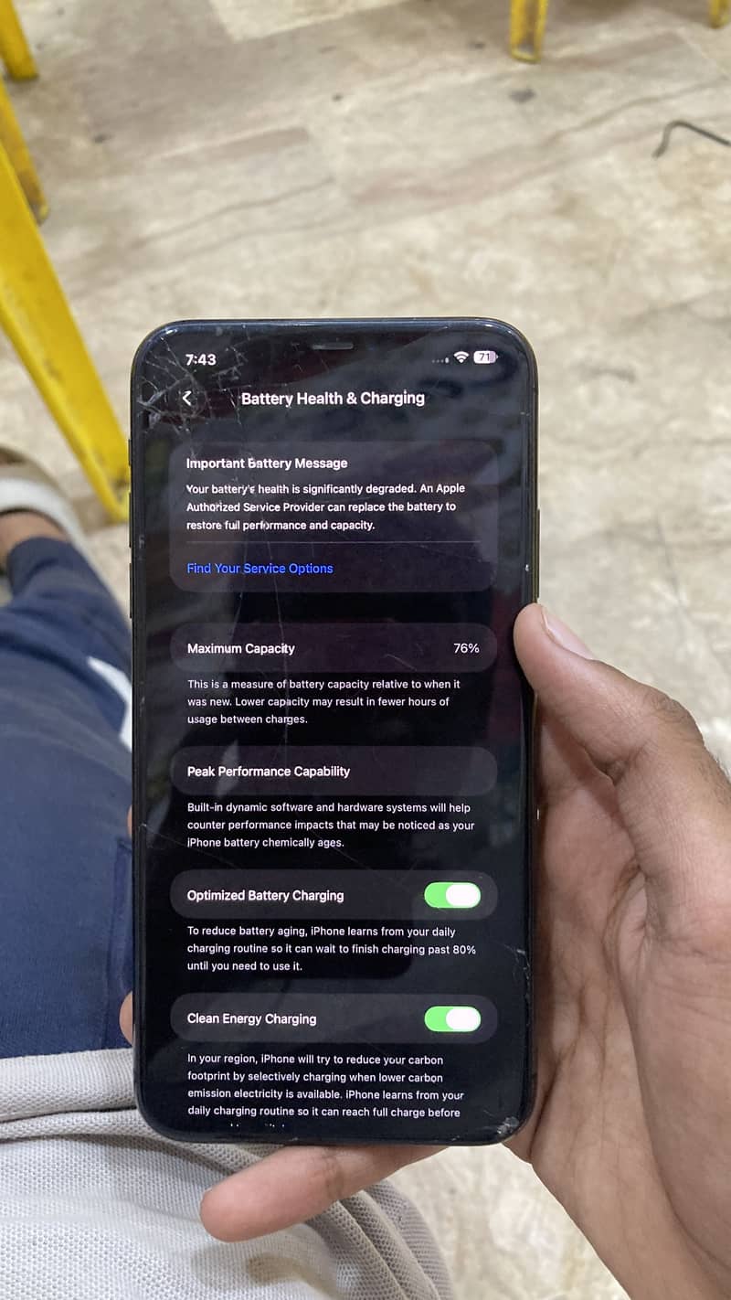 iPhone 11 Pro Max (Exchange Possible) 3