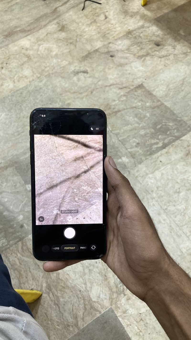 iPhone 11 Pro Max (Exchange Possible) 4