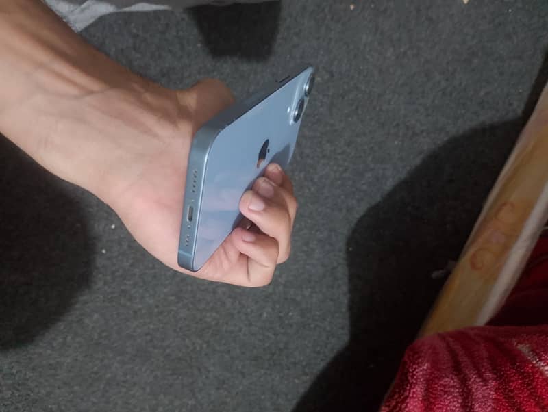 Apple iPhone 14 6
