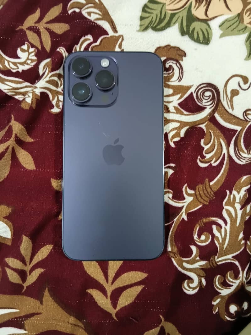Apple iPhone 14 Pro Max 3