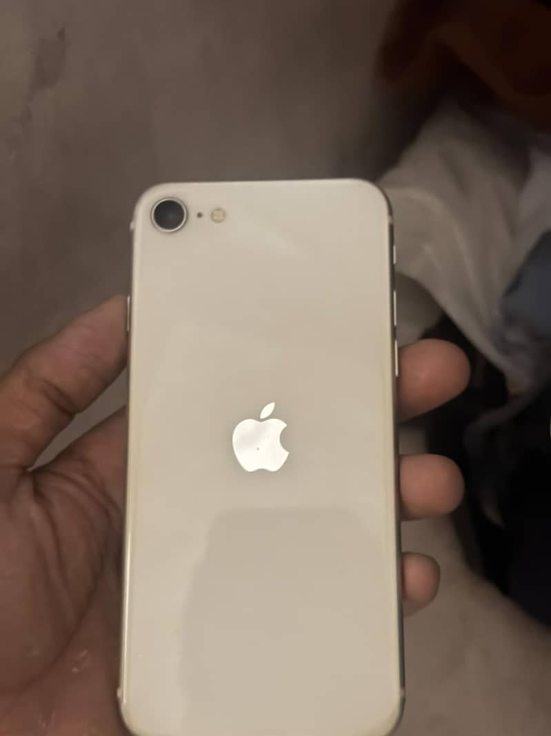 Apple iPhone SE 0