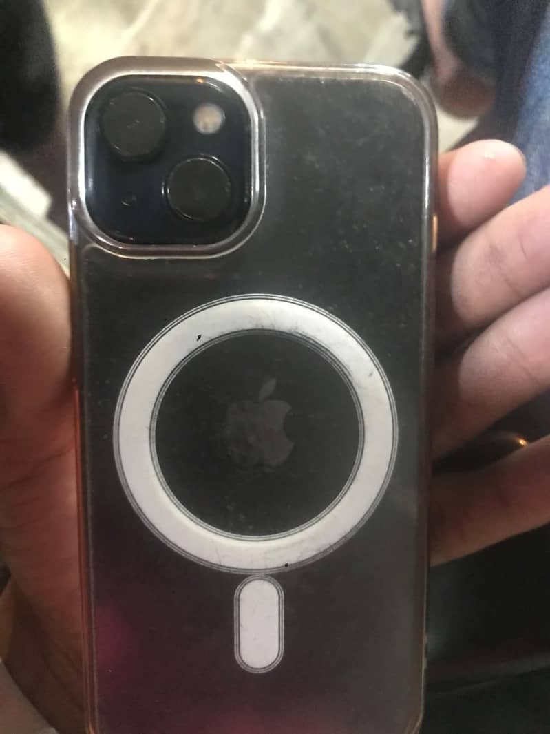 Apple iPhone 13 2
