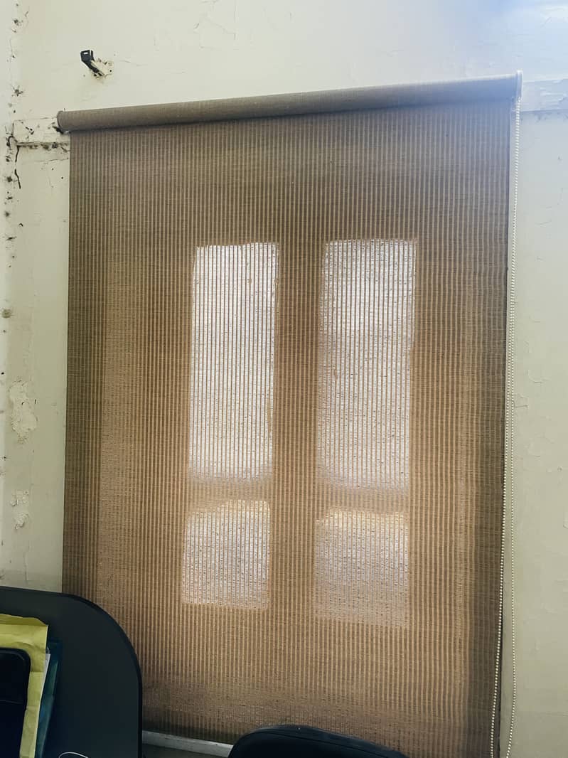Nine Different Sizes Blinds Used 1