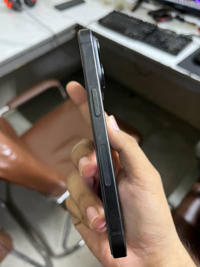 Apple iPhone 15 Pro