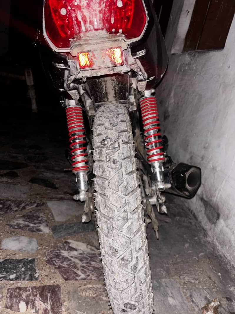 Honda cb150f 2