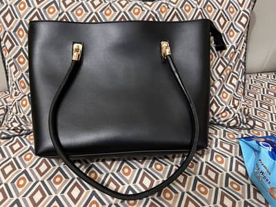 Women handbag
