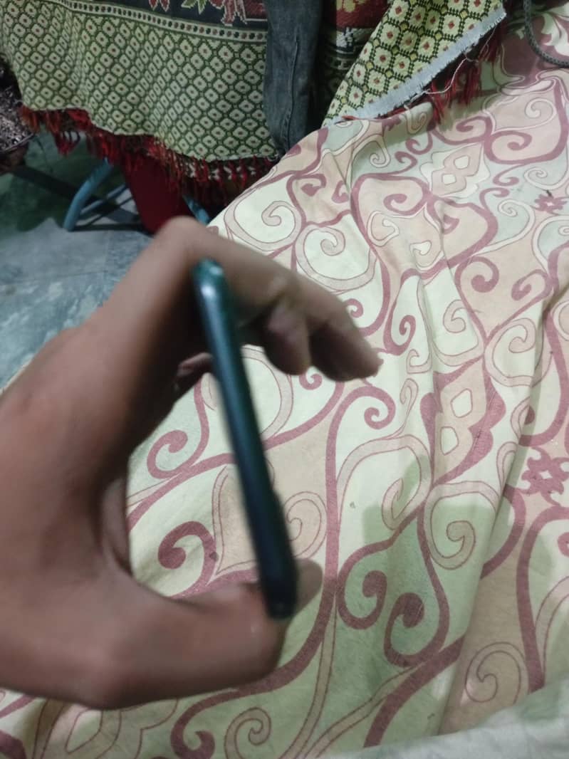 Apple iPhone 7 Plus 4
