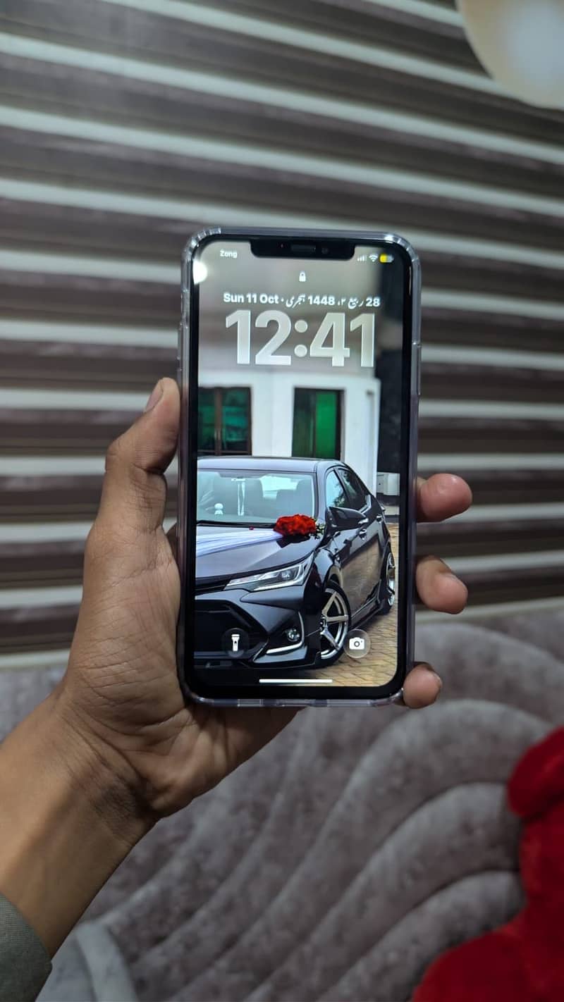 Apple iPhone 11 Pro Max 1