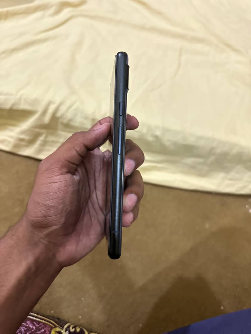 Google Pixel 6a 1