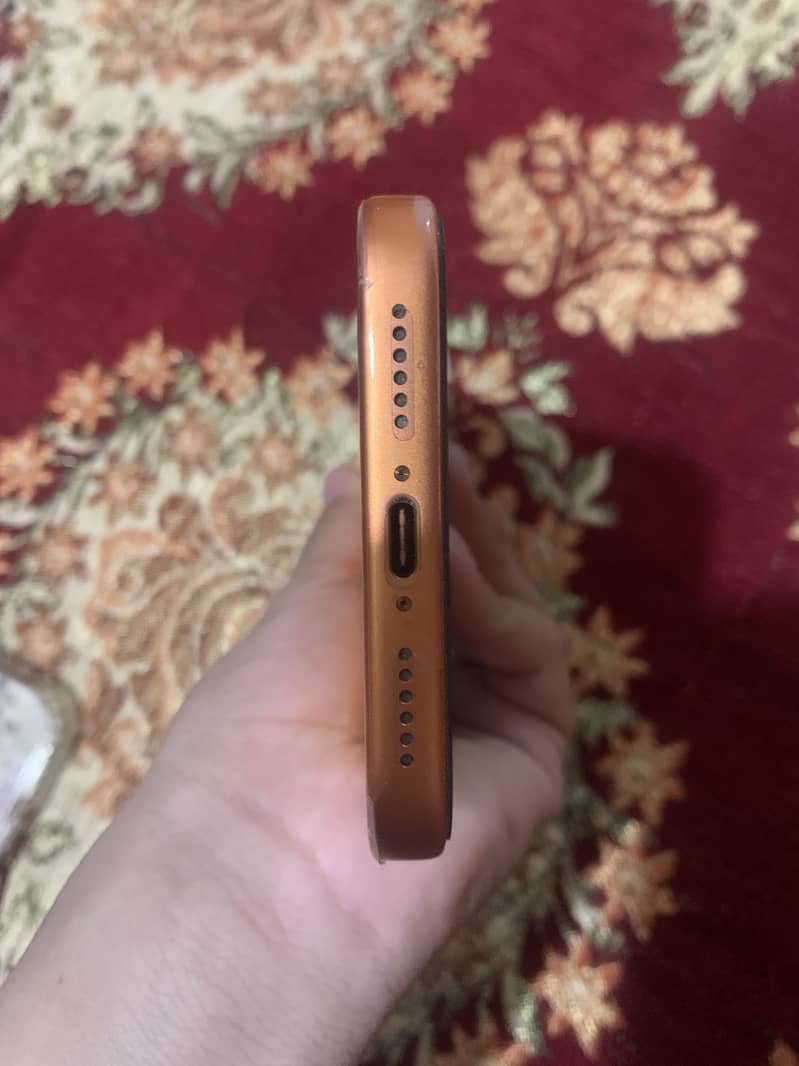 Apple iPhone 17 Pro Max 2