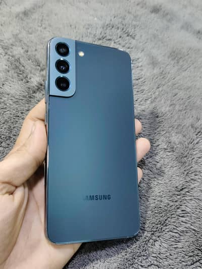 Samsung Mobile S22 plus Gaming