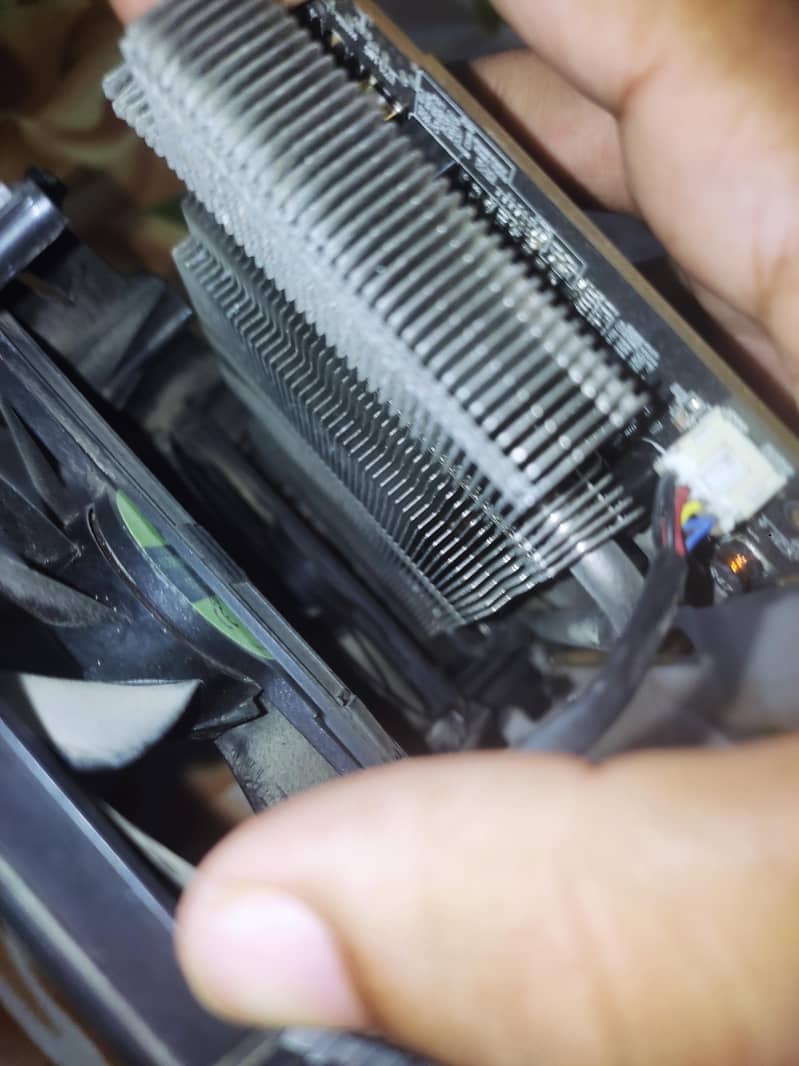 Rx 570 (dead) 6