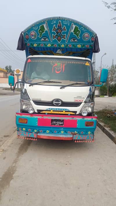 hino detro
