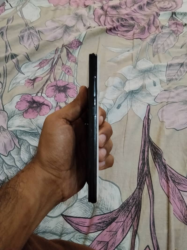 Samsung Mobile A52 2