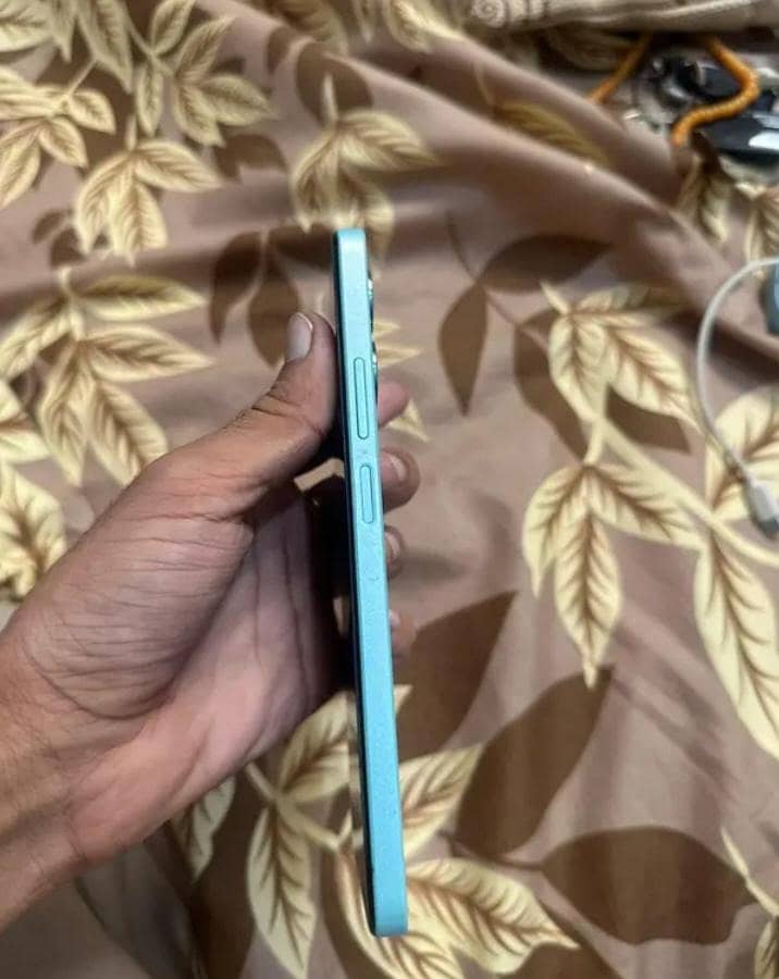 Realme C51 4