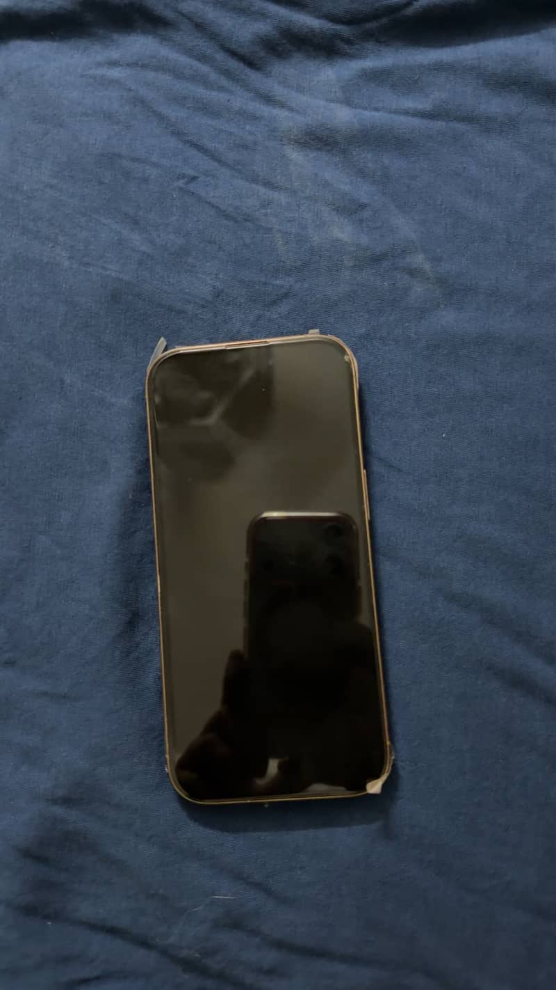 Apple iPhone 16 Pro 5