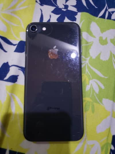 Apple iPhone 8