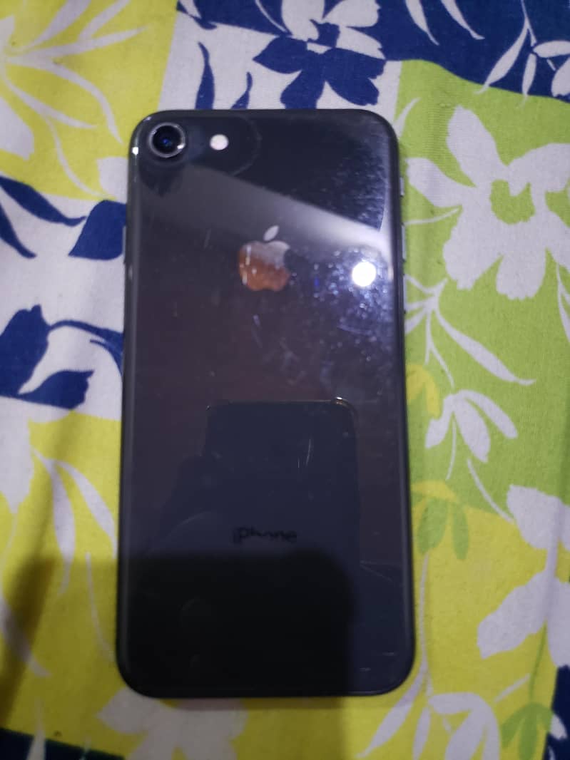 Apple iPhone 8 0
