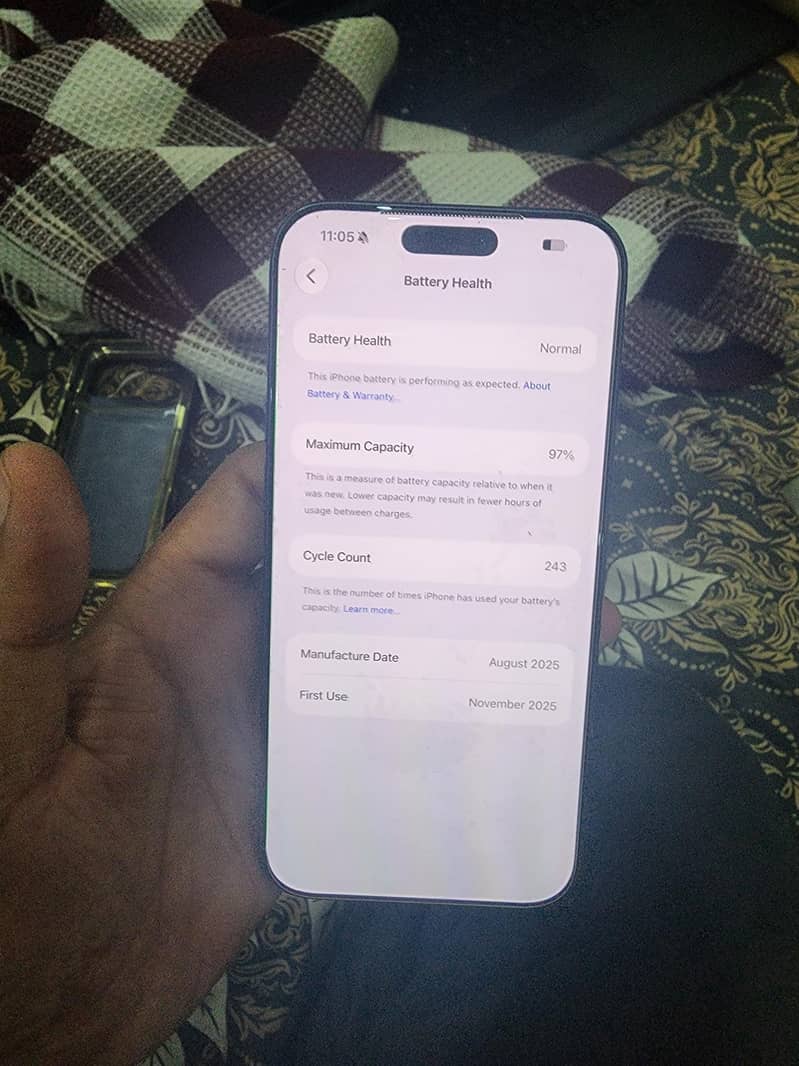 Apple iPhone 17 Pro Max 6