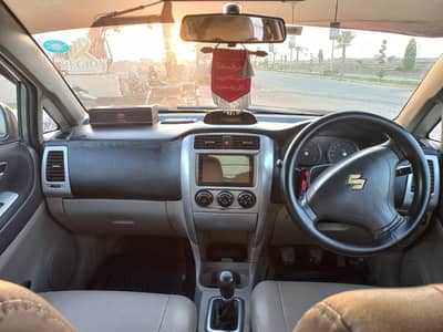 Suzuki Liana 2012