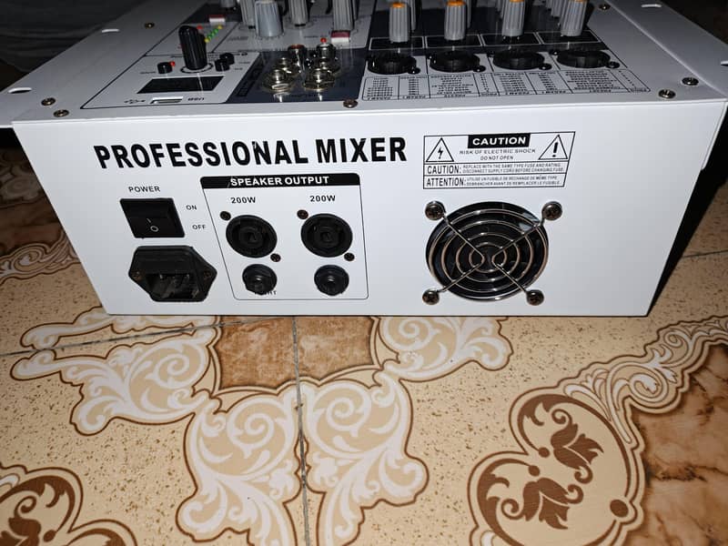 Audio Power Mixer echo sound 4 channel - Audio Mixers - 1120880679