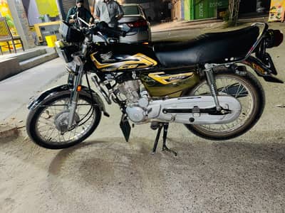 CG 125 Gold edition