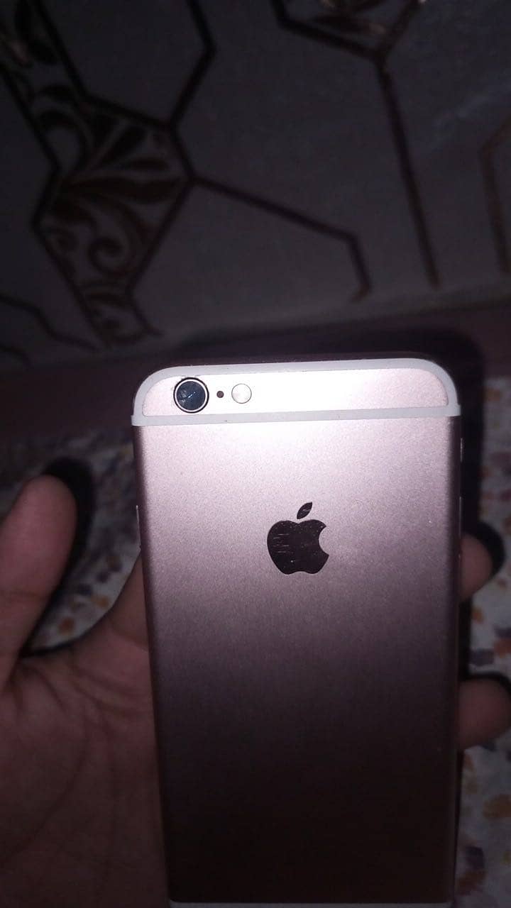 Apple iPhone 6S 2