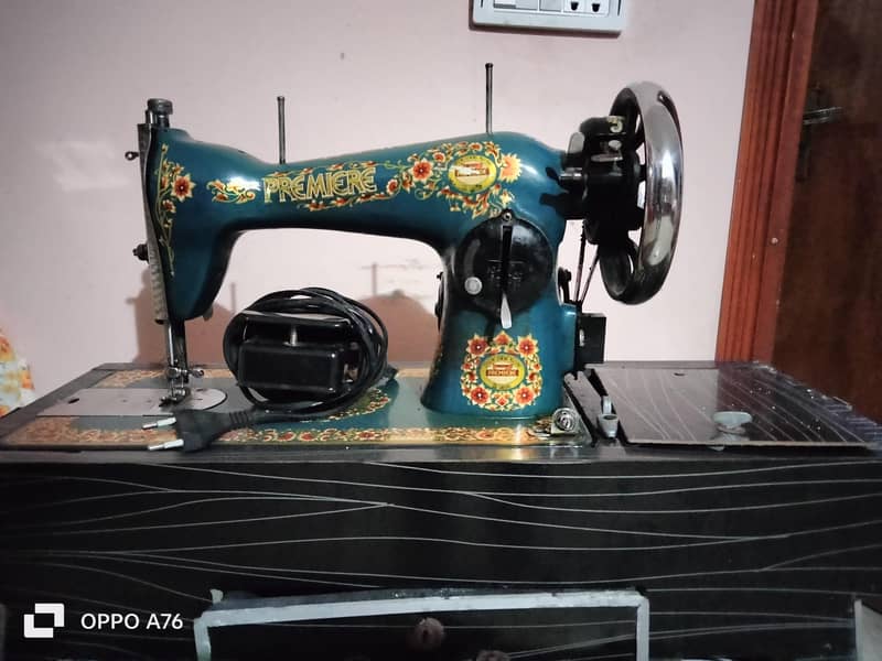 Sewing machine with motor, Silai machine 0