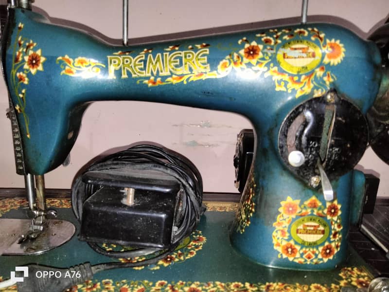 Sewing machine with motor, Silai machine 3