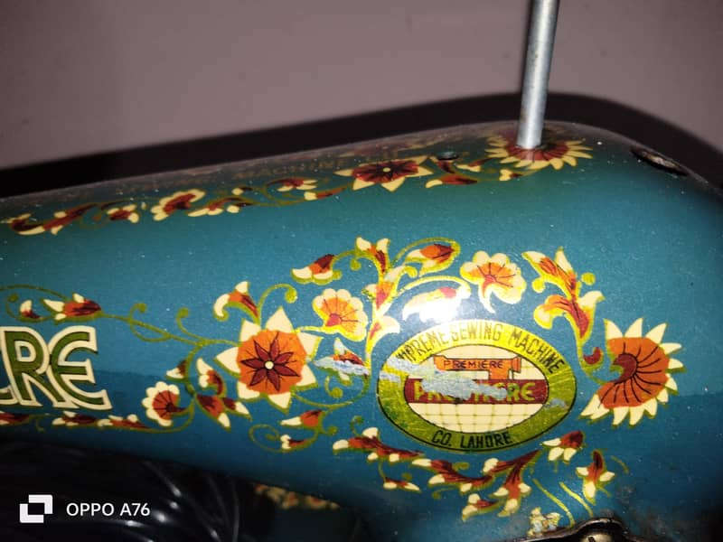 Sewing machine with motor, Silai machine 4